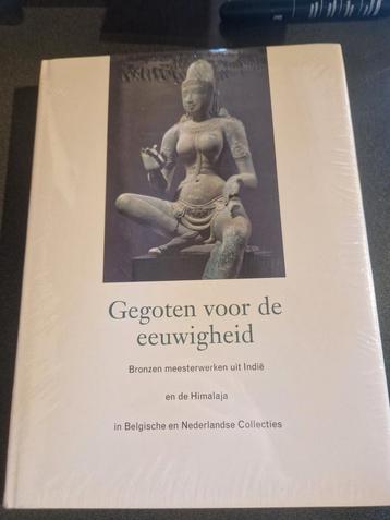 Gegoten voor de eeuwigheid beschikbaar voor biedingen