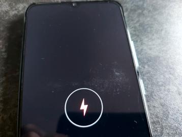 Realme C25Y. beschikbaar voor biedingen