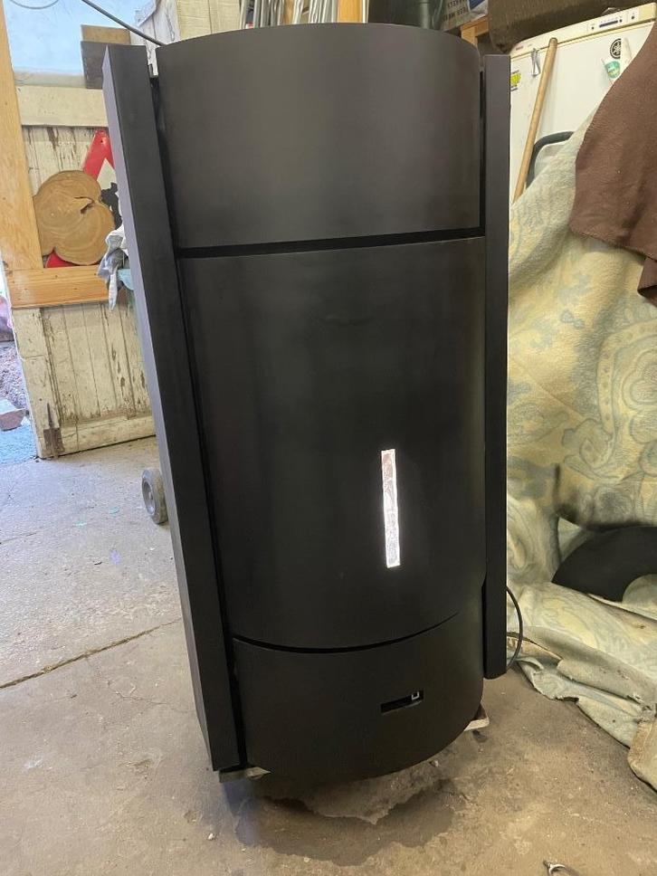 Houtkachel stuv 30 met schouw, dakdoorvoer en hulpstukken, Maison & Meubles, Poêles, Comme neuf, Autoportant, Poêle à bois, Bois