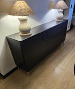 Mooie dressoir kast met 3 laden in de woonkamer of eetkamer., Huis en Inrichting, Kasten | Dressoirs, Ophalen, Zo goed als nieuw