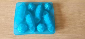 moule en silicone   pour glaçons forme  bateaux beschikbaar voor biedingen