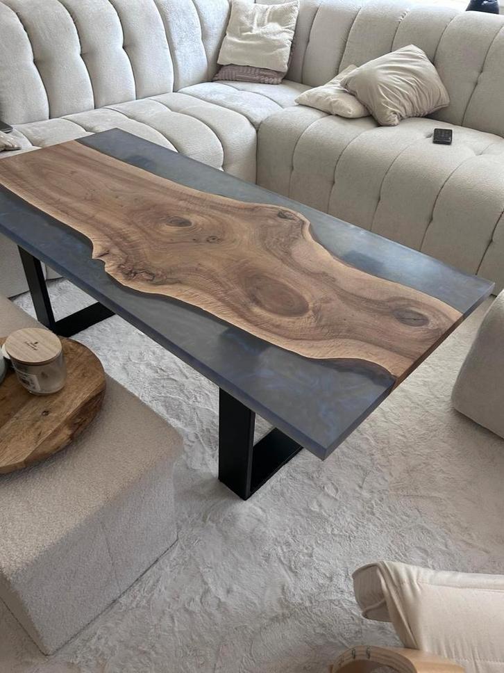 Boomstam epoxy salontafel 150 x 70 x 55 cm, Huis en Inrichting, Tafels | Salontafels, Gebruikt, 50 tot 75 cm, 50 tot 100 cm, 100 tot 150 cm