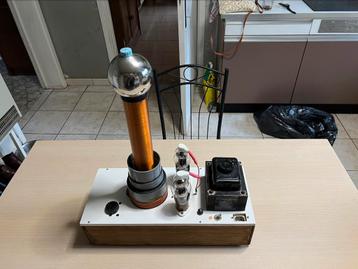Teslacoil teslaspoel scalar waves kirlian aura experiment  beschikbaar voor biedingen