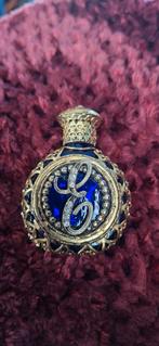 Art deco parfum pocket flesje, Enlèvement