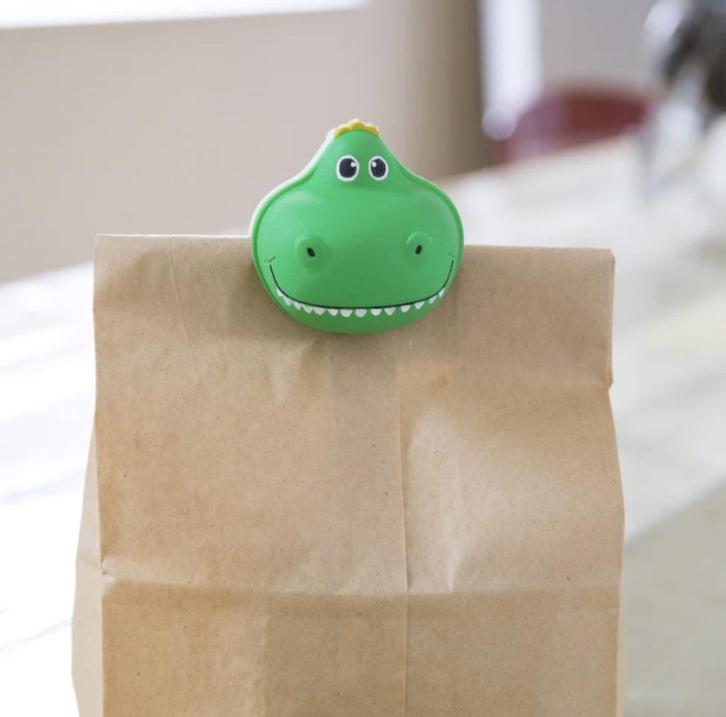 Pratende bag clip - dino - NIEUW, Kinderen en Baby's, Babyvoeding en Toebehoren, Verzenden