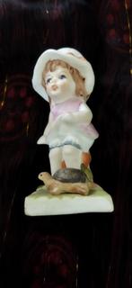 beeldje meisje en schildpad - collectie - decoratief, Verzamelen, Ophalen, Zo goed als nieuw, Mens