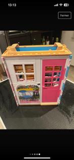 Maison de barbie, Enfants & Bébés, Jouets | Maisons de poupées, Maison de poupées, Enlèvement, Utilisé