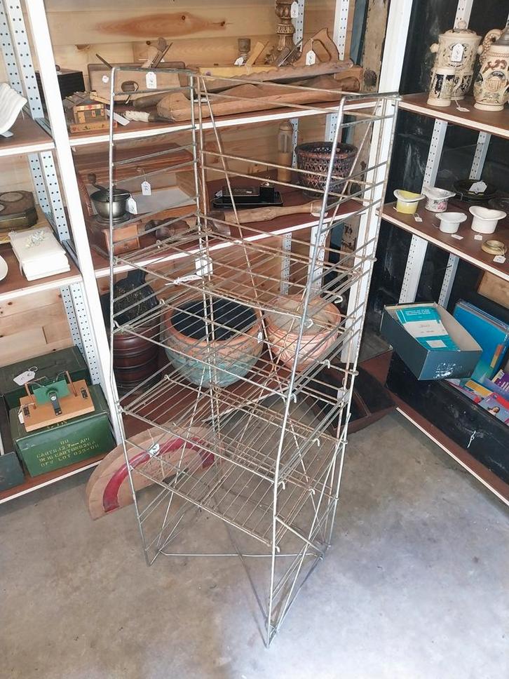 Vintage winkel rekje / display, Huis en Inrichting, Kasten | Stellingkasten, Gebruikt, Ophalen