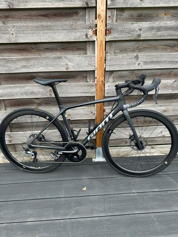 GIANT TCR ADVANCED 1+ DISC beschikbaar voor biedingen