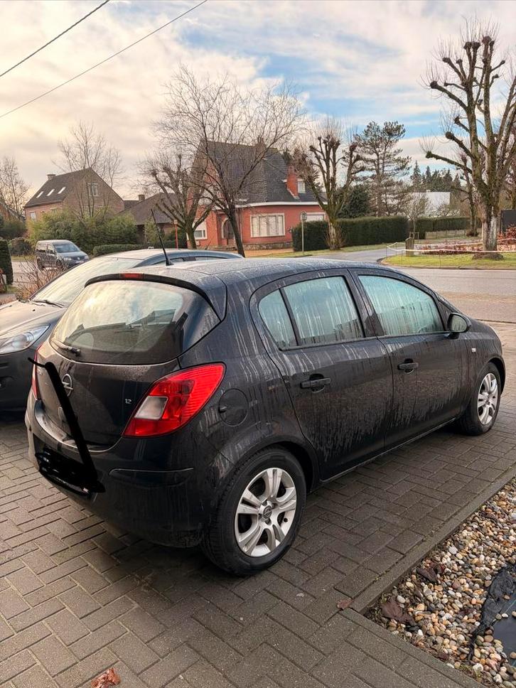 Opel corsa 2012! + dacia logan 2009! Enkel samen te koop, Auto's, Opel, Bedrijf, Corsa, Diesel, Ophalen