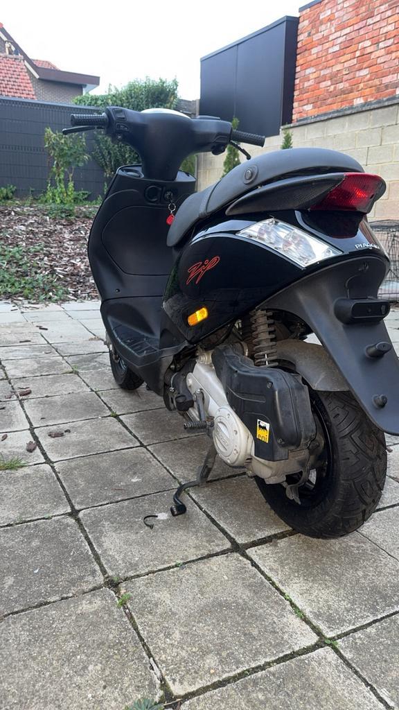 Piaggio zip A  klasse kan  geruild worden zie beschrijving, Vélos & Vélomoteurs, Scooters | Piaggio, Comme neuf, Zip, Enlèvement