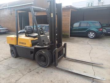 Vorklift steinbock isuzu diesel 3ton weinig uren beschikbaar voor biedingen