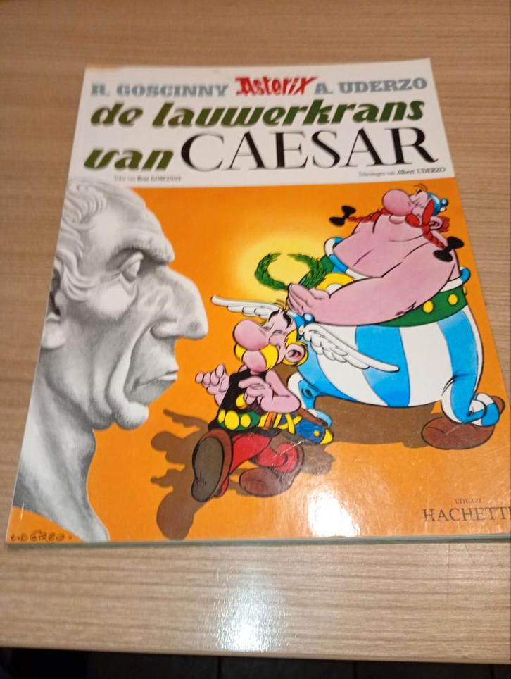 16 bandes dessinées en bon état. En couleur, couverture soup, Livres, BD, Comme neuf, Plusieurs BD, Enlèvement ou Envoi