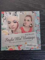 Boek style me vintage make up, Ophalen of Verzenden, Zo goed als nieuw