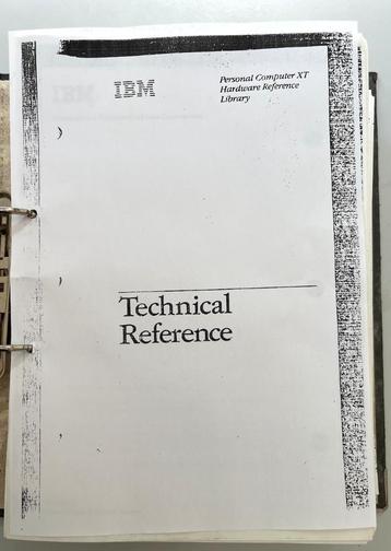 Oude PC XT technische manual en schema beschikbaar voor biedingen