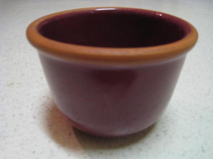 Bloempot paars buiten, H11cm x D15cm, geglazuurd binnen !!, Tuin en Terras, Bloempotten, Binnen, Ophalen