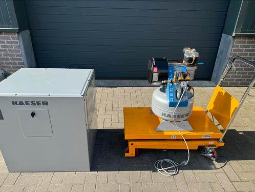 Kaeser olie vrije dental compressor, Doe-het-zelf en Bouw, Compressors, Zo goed als nieuw, Ophalen of Verzenden
