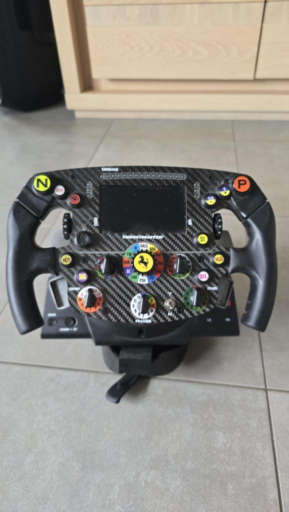 Thrustmaster T-GT 2 + ferrari sf1000 wiel + T-LCM pedalen, Computers en Software, Joysticks, Zo goed als nieuw, Ophalen