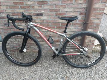Trek mtb racestuur beschikbaar voor biedingen