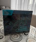 Coffret dresseur elite mega évolution flamme fantasmagorique, Enlèvement, Comme neuf