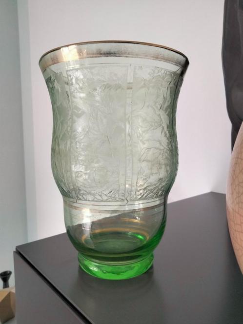 Art Deco vaas frost groen Booms glas, Antiquités & Art, Antiquités | Vases, Enlèvement ou Envoi