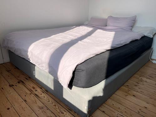 Lit ikea 160x200, Huis en Inrichting, Slaapkamer | Bedden, Zo goed als nieuw, Tweepersoons, 160 cm, 200 cm, Hout, Ophalen
