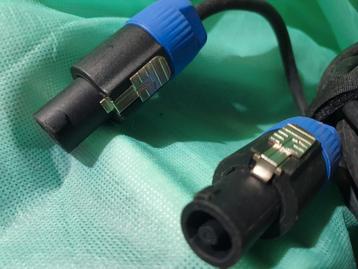 CÂBLE SPEAKON HAUT PARLEUR 8M beschikbaar voor biedingen