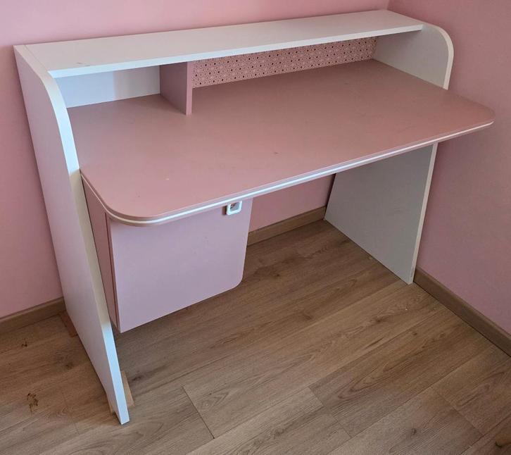 Bureau kind, Huis en Inrichting, Bureaus, Zo goed als nieuw, Bureau, Ophalen
