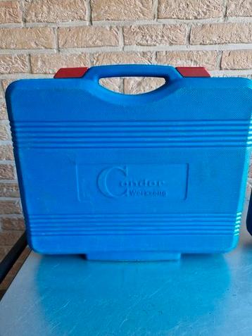 GROTE DOPPENDOOS TE KOOP beschikbaar voor biedingen