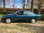 OPEL VECTRA  'oldtimer + 30 jaar', Auto's, Opel, 4 deurs, Achterwielaandrijving, Vectra, Bedrijf