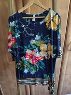 donkerblauwe blouse met bloemen en strepen, Kleding | Dames, T-shirts, Miss etam, Ophalen of Verzenden, Zo goed als nieuw