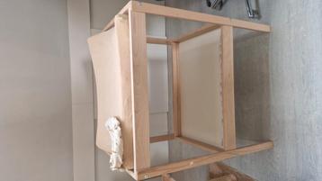 Verzorgtafel beige  beschikbaar voor biedingen