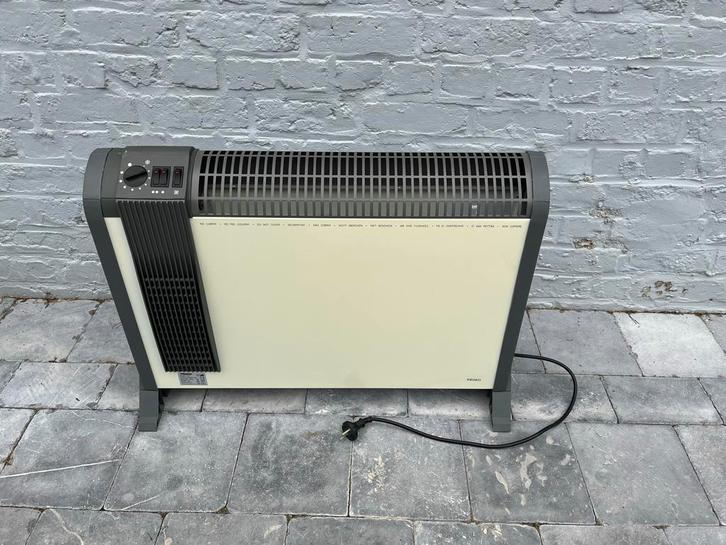 Primo CN1 convector, Doe-het-zelf en Bouw, Verwarming en Radiatoren, Zo goed als nieuw, Radiator, 800 watt of meer, 30 tot 80 cm