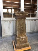 Antieke sokkel zuil natuursteen 17e eeuw antiek Vervoordt, Antiek en Kunst, Ophalen