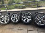 Jantes vw et pneus 225/45/ R17  91w, Ophalen, Gebruikt, Banden en Velgen, 17 inch