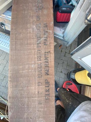 Meranti balken /planken  beschikbaar voor biedingen