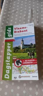 Vlaams-Brabant dagstappersgids via GR routes, Ophalen of Verzenden, M. Bils; H. Baert, Zo goed als nieuw