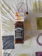 Jack daniels blacklabel 70cl met flesje honey, Verzamelen, Overige Verzamelen, Ophalen of Verzenden, Zo goed als nieuw