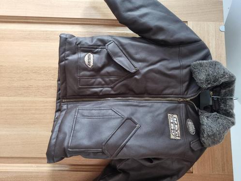 Stoere pilotenvest voor tieners in zéér goede staat !, Kinderen en Baby's, Kinderkleding | Overige, Zo goed als nieuw, Jongen