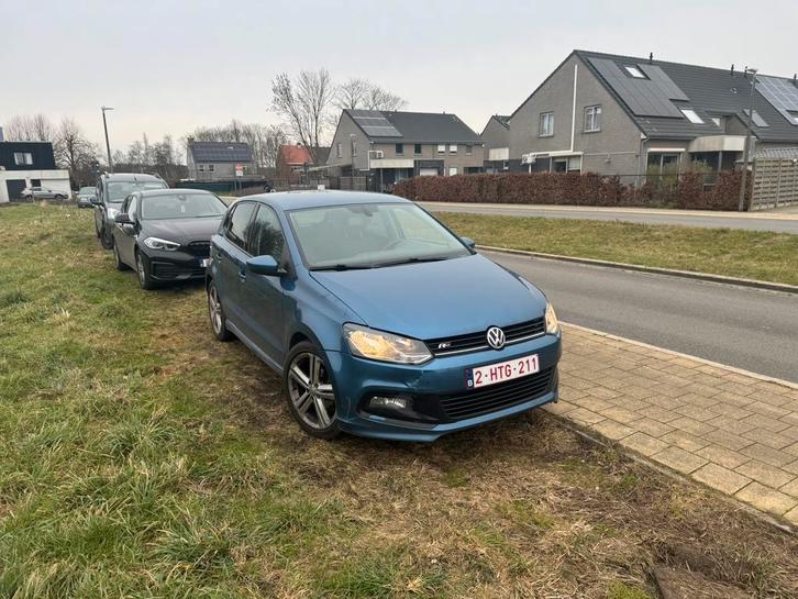 Volkswagen Polo 1.4tdi R-line 2017, Autos, Volkswagen, Particulier, Polo, ABS, Régulateur de distance, Airbags, Air conditionné