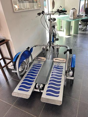velo plus 2 Van Raam rolstoelfiets met motor en garantie beschikbaar voor biedingen