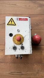 schakelkast, Enlèvement, Comme neuf