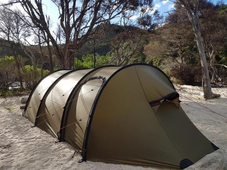 Hilleberg Keron 4 GT - Sand, Caravans en Kamperen, Tenten, tot en met 4, Zo goed als nieuw, Ophalen
