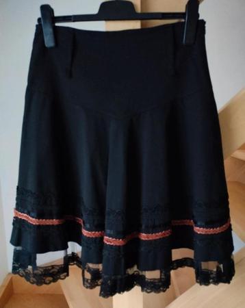 Prachtige feestrok Please met voile. Medium met stretch beschikbaar voor biedingen