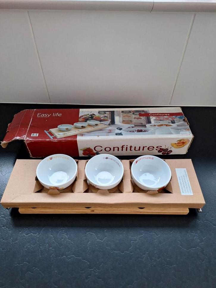 Retro Confituur kommetjes op houten plateau met lepeltjes, Maison & Meubles, Cuisine | Vaisselle, Enlèvement ou Envoi