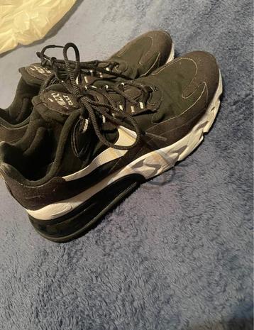 Nike Air Max React 270, Comme neuf, Enlèvement, Noir, Nike