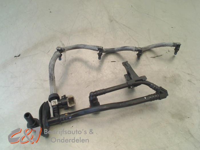 Brandstofleiding van een Renault Trafic, Auto-onderdelen, Brandstofsystemen, Renault, Gebruikt, 3 maanden garantie, Ophalen of Verzenden