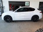 Alfa Romeo Stelvio 2.2 AWD Q4 VELOCE (TVA déductible), Auto's, Alfa Romeo, Automaat, 4 cilinders, 1820 kg, Wit