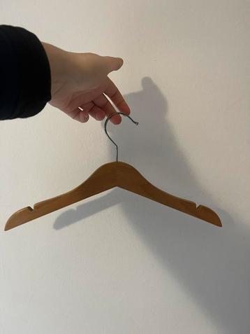 10 houten kinderkapstokken, Kinderen en Baby's, Ophalen of Verzenden, Zo goed als nieuw