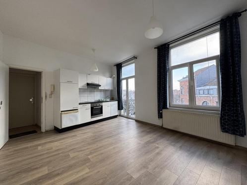 Appartement te huur in Schaarbeek, 1 slpk, Immo, Huizen te huur, Appartement, F